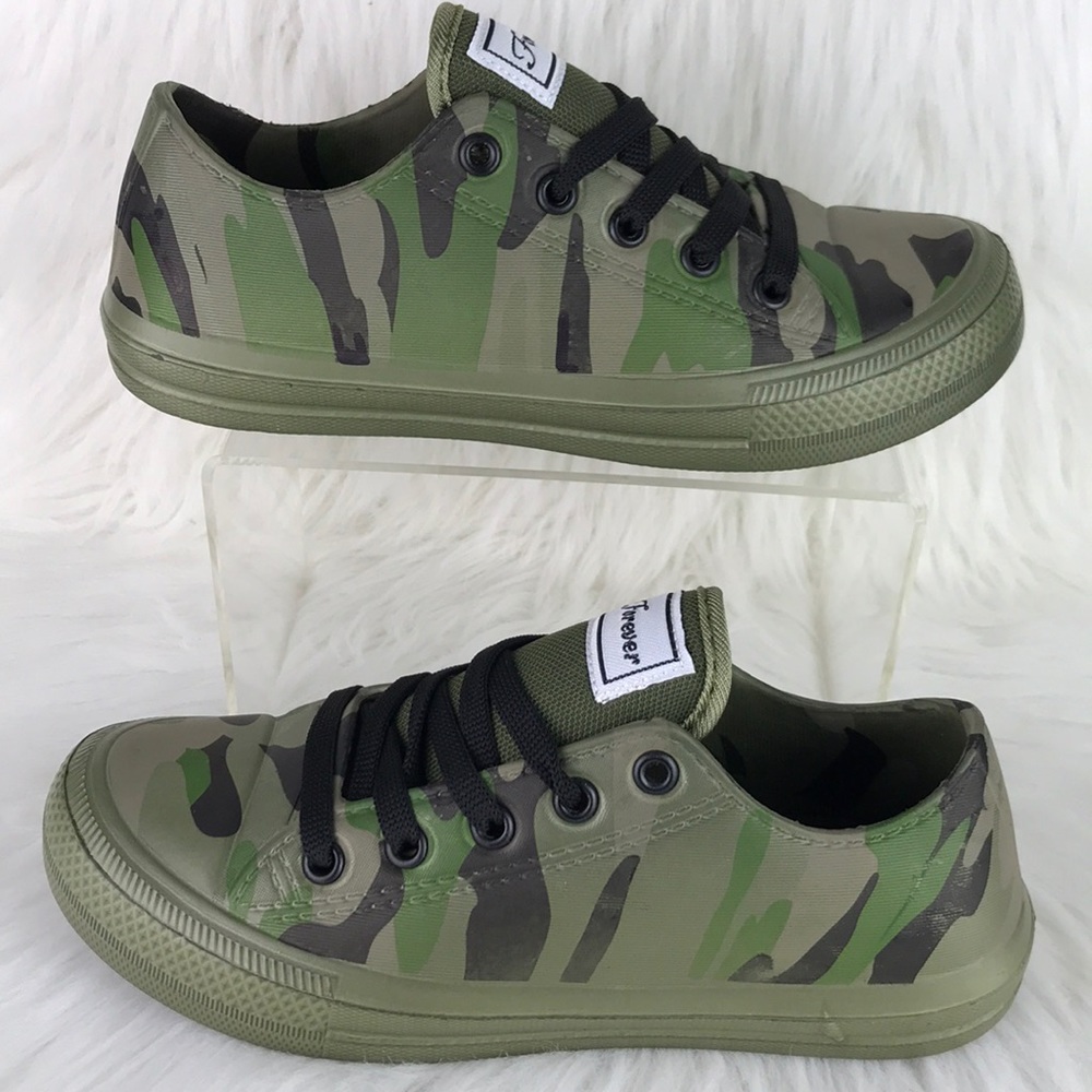 Classic Style Camouflaged Foam Sneakers